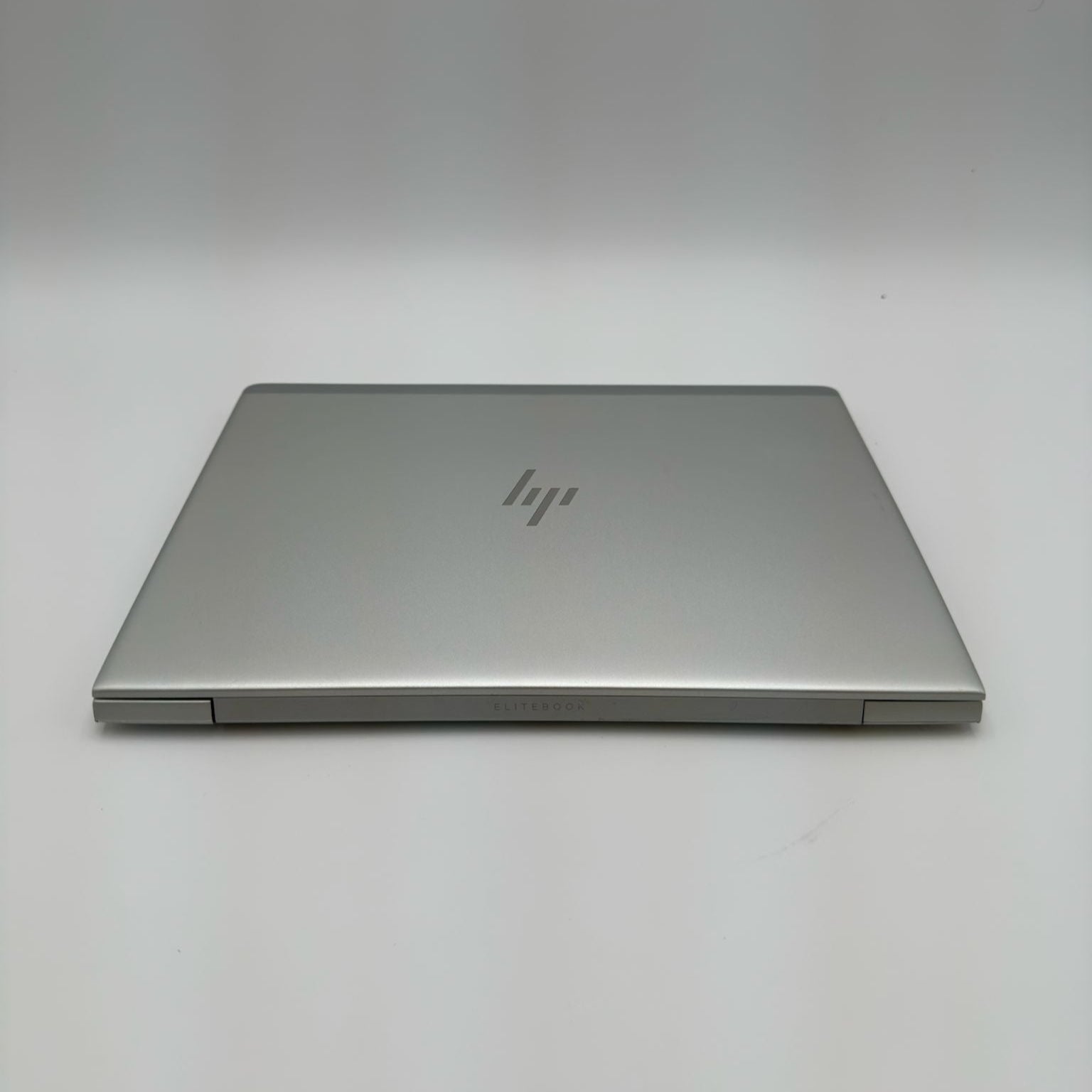 HP EliteBook 830 