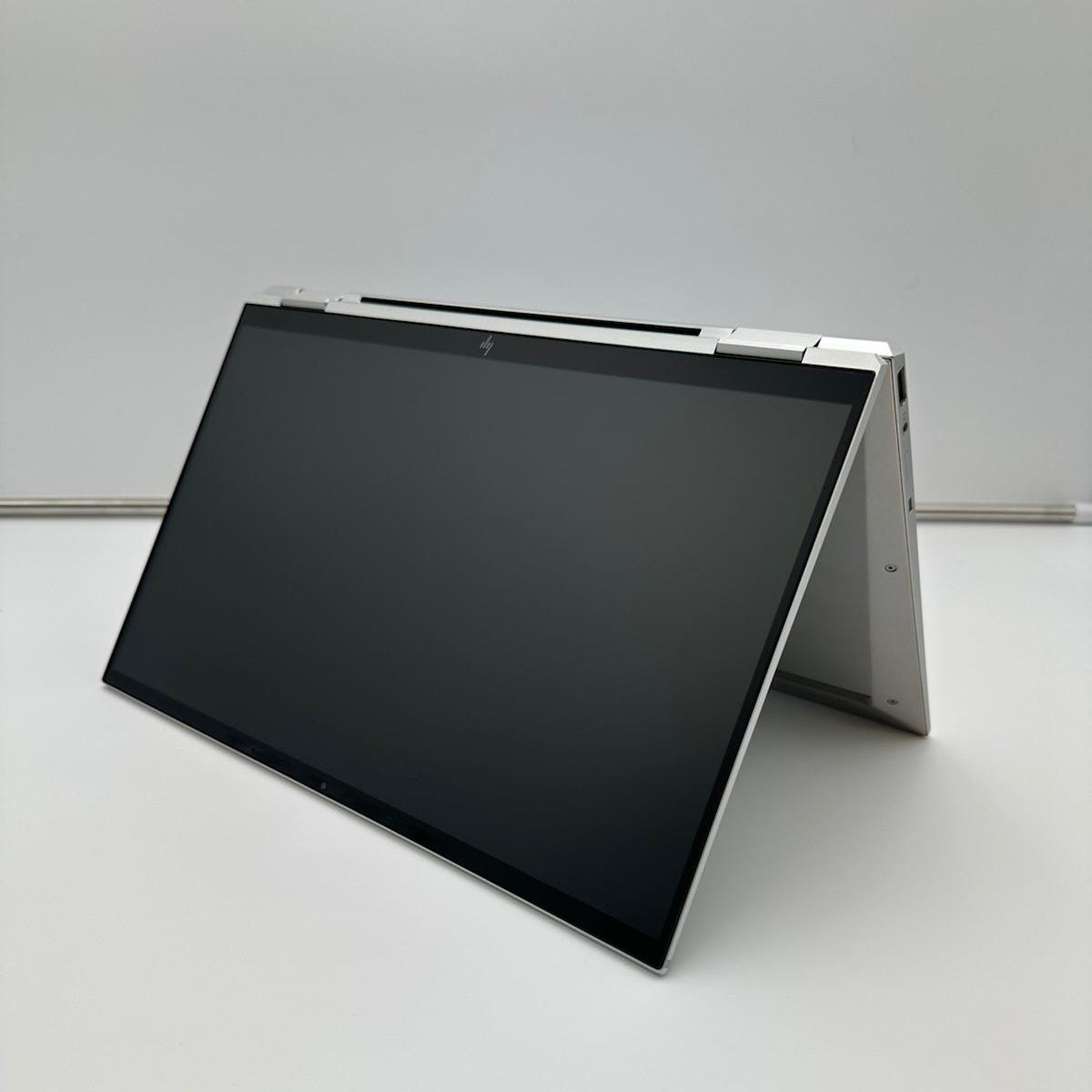 HP EliteBook X360 1030 G8 